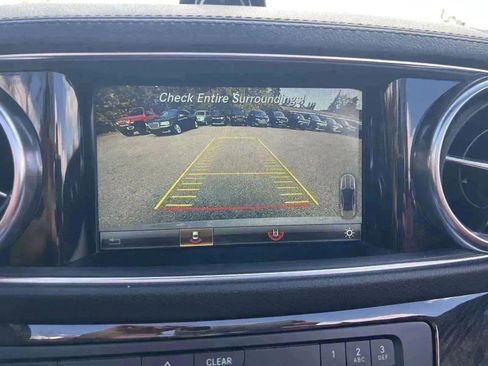 Used 2017 Mercedes-Benz SL 450 image 18