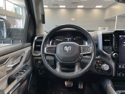 Used 2023 RAM 1500 Limited AWD/4WD image 18
