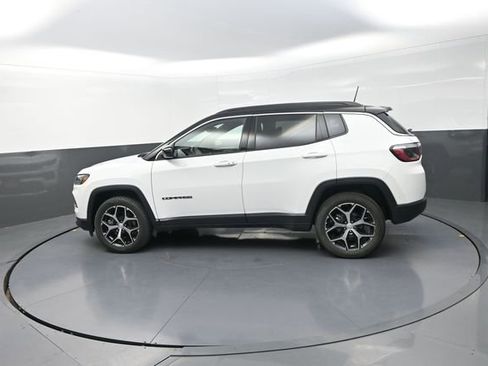 Used 2024 Jeep Compass Limited AWD/4WD image 53