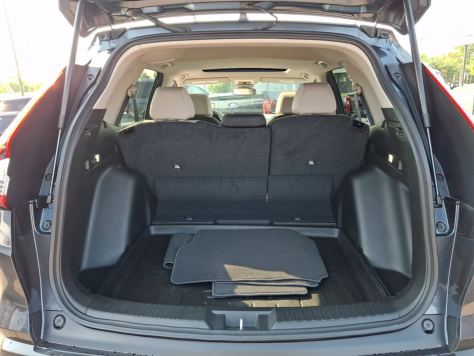Used 2025 Honda CR-V EX image 29
