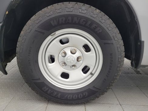 Used 2020 RAM 1500 Tradesman RWD image 31