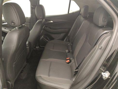 Used 2023 Buick Encore GX Preferred w/ Cold Weather Comfort Package FWD image 18