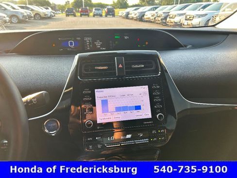 Used 2022 Toyota Prius FWD image 19