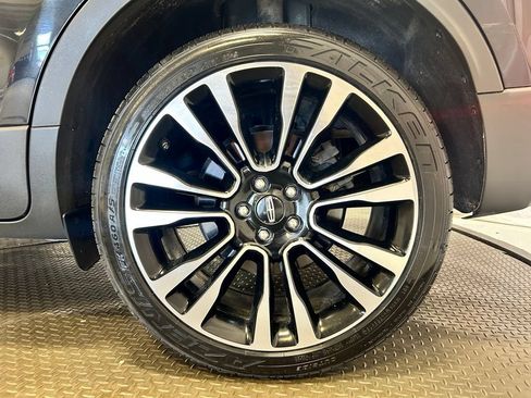 Used 2019 Lincoln MKC Reserve AWD/4WD image 32