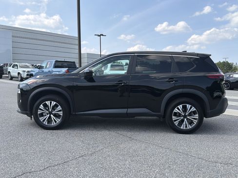 Used 2023 Nissan Rogue SV AWD/4WD image 14