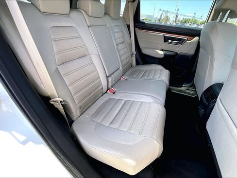 Used 2017 Honda CR-V EX image 19