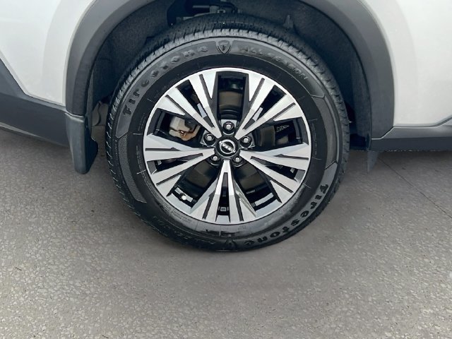 Certified 2023 Nissan Rogue SV FWD image 28