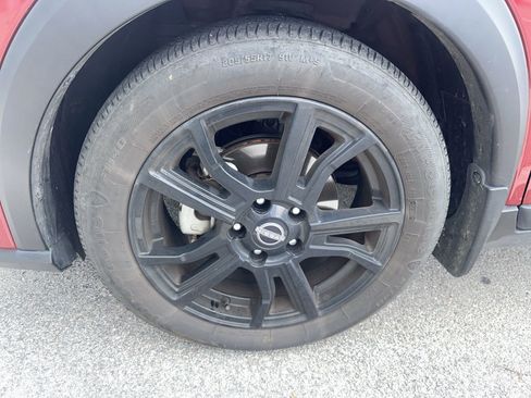 Used 2024 Nissan Kicks SR w/ SR Premium Package image 14