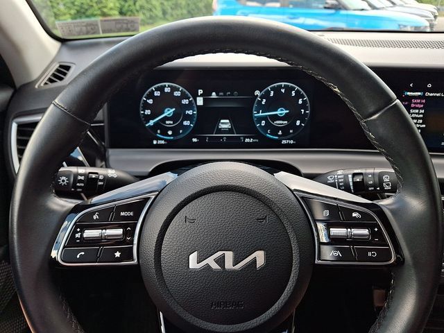 Used 2024 Kia Seltos S AWD/4WD image 19