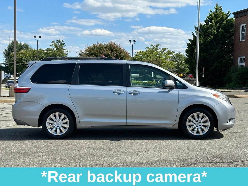 Used 2016 Toyota Sienna XLE Premium AWD/4WD image 11