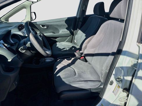 Used 2013 Honda Fit image 5