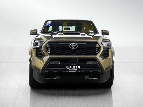 Used 2024 Toyota Tacoma TRD Sport image 8