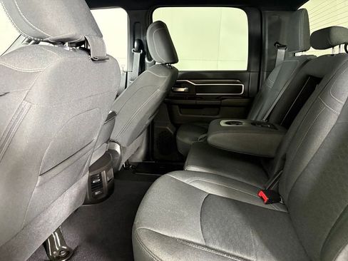 Used 2025 RAM 2500 Big Horn AWD/4WD image 39