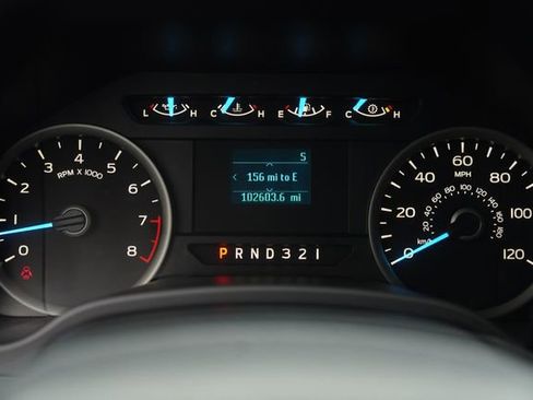 Used 2017 Ford F150 XLT RWD image 24
