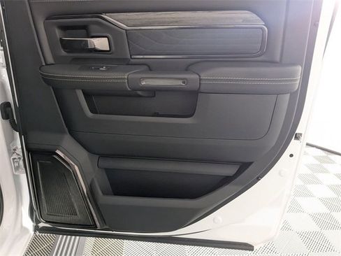 Used 2025 RAM 3500 Limited image 34