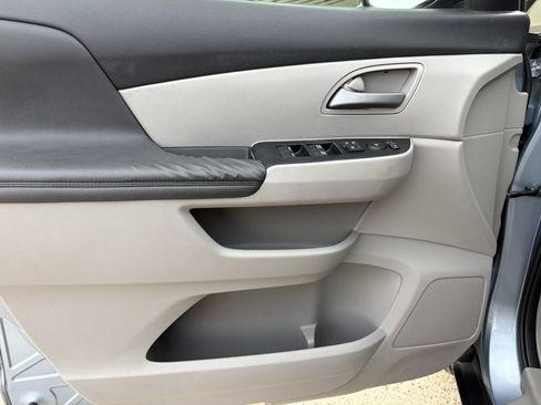 Used 2013 Honda Odyssey EX-L image 10