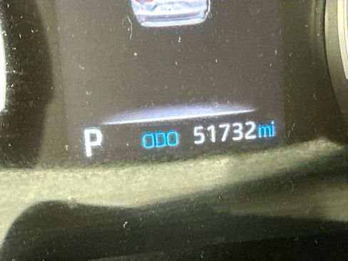 Used 2021 Toyota RAV4 LE AWD/4WD image 15