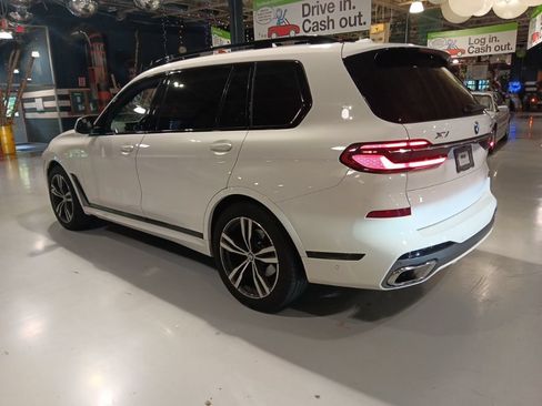 Used 2024 BMW X7 xDrive40i w/ Executive Package AWD/4WD image 15