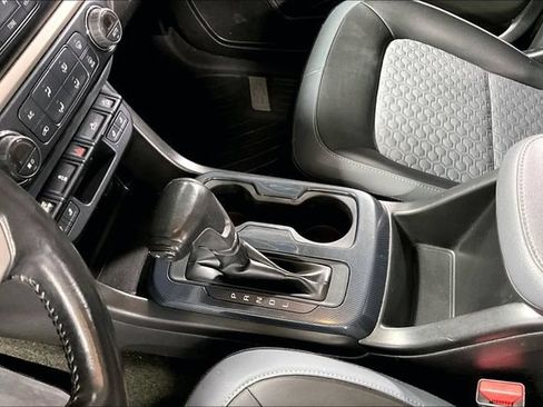 Used 2018 Chevrolet Colorado Z71 AWD/4WD image 18