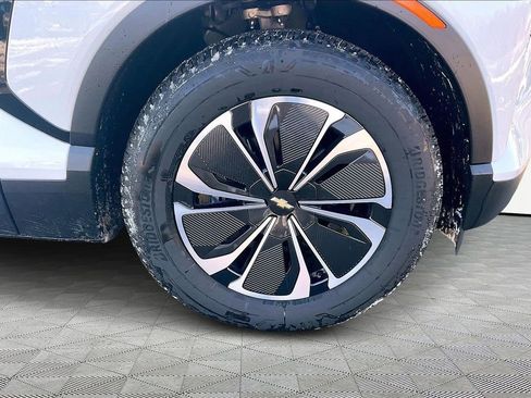 New 2025 Chevrolet Blazer EV LT FWD image 15