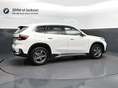 New 2026 BMW X1 xDrive28i w/ Technology Package AWD/4WD image 8