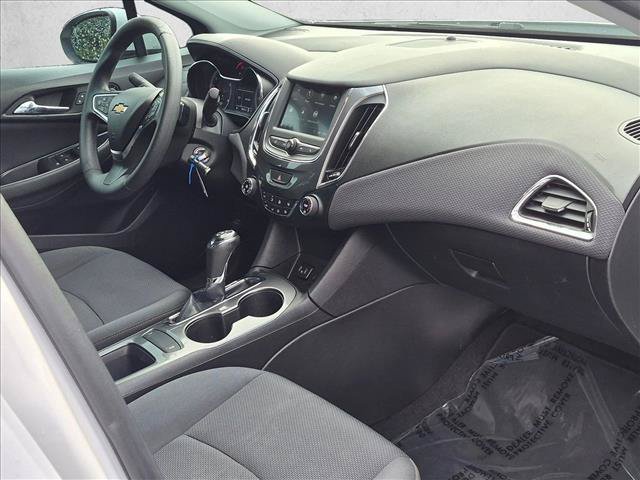 Used 2019 Chevrolet Cruze LS w/ LS Convenience Package FWD image 21