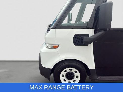 Used 2023 Chevrolet Brightdrop 600 w/ Active Safety Package 2 AWD/4WD image 10