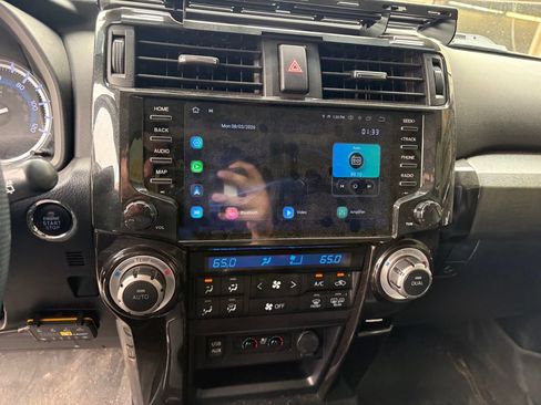 Used 2019 Toyota 4Runner Limited AWD/4WD image 22