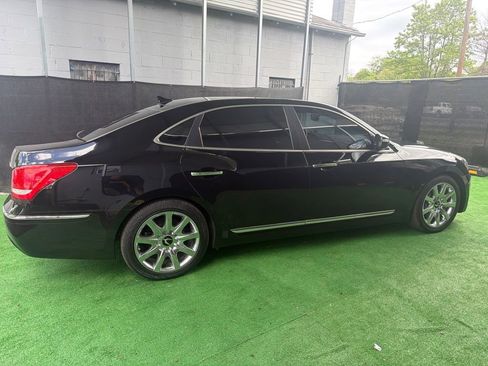Used 2012 Hyundai Equus Ultimate RWD image 4