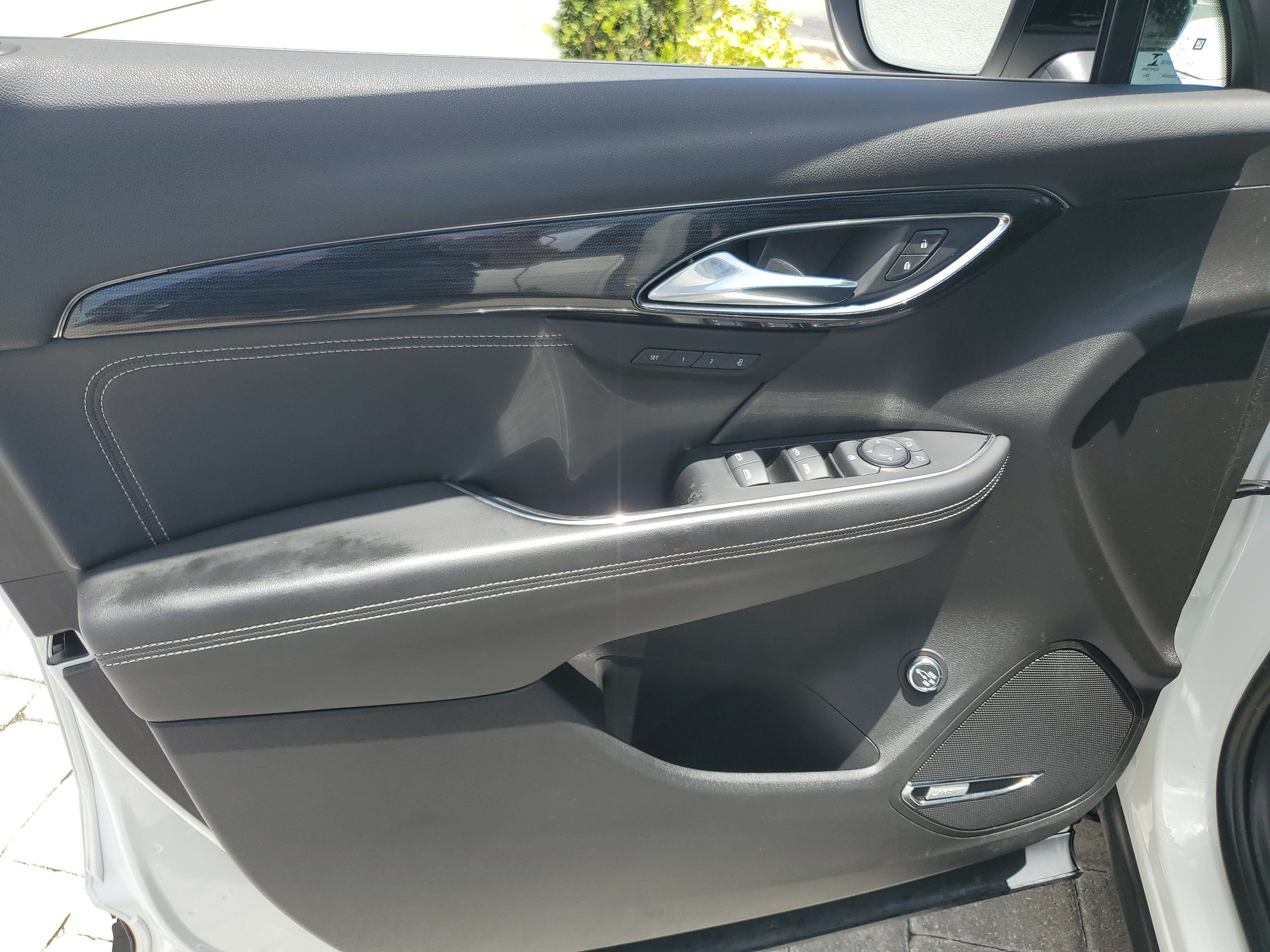 Used 2023 Buick Envision Essence w/ Technology Package I FWD image 18
