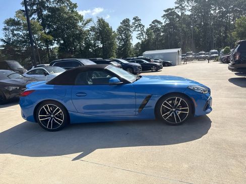 Used 2019 BMW Z4 sDrive30i w/ M Sport Package RWD image 3