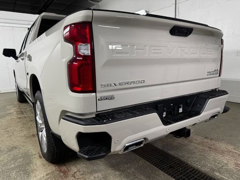 New 2026 Chevrolet Silverado 1500 High Country AWD/4WD image 7
