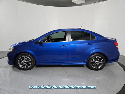 Used 2020 Chevrolet Sonic LT w/ Convenience Package FWD image 3