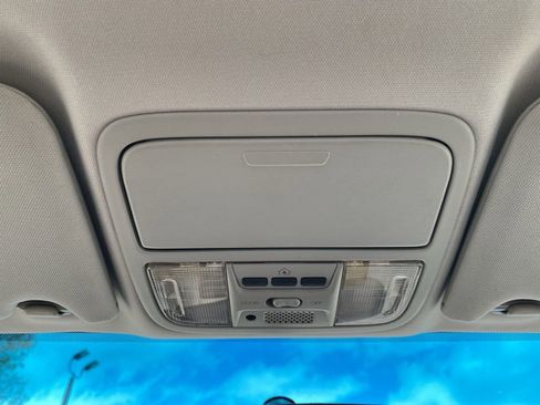 Used 2005 Honda Accord EX-L image 22