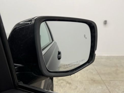 New 2025 Honda Pilot EX-L image 13