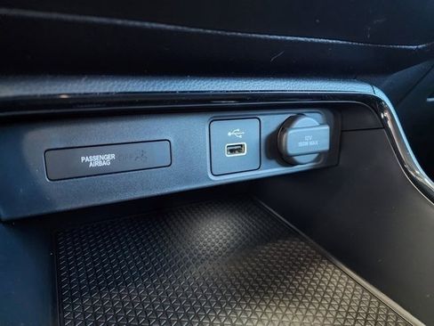 Certified 2023 Honda CR-V LX image 21