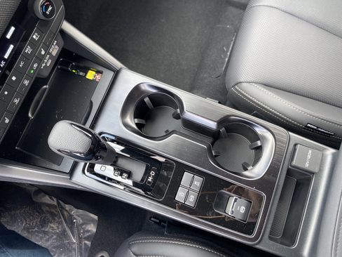 New 2026 Subaru Outback Limited image 22