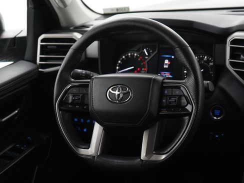 Used 2022 Toyota Tundra SR5 AWD/4WD image 14