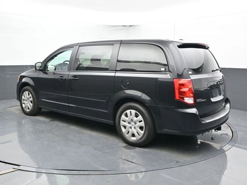 Used 2016 Dodge Grand Caravan SE w/ Quick Order Package 29E SE FWD image 9