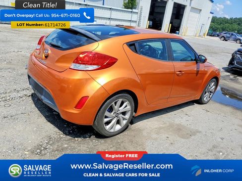 Used 2016 Hyundai Veloster FWD image 4