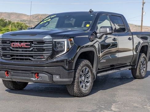 Certified 2024 GMC Sierra 1500 AT4 w/ AT4 Premium Package AWD/4WD image 36