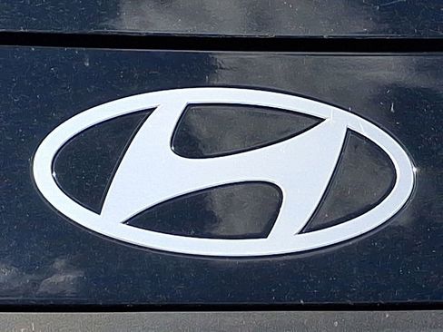 Used 2025 Hyundai Elantra Sport w/ Cargo Package FWD image 28