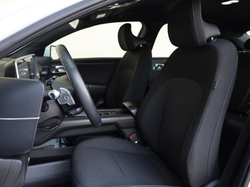 Used 2024 Hyundai Ioniq 6 SE AWD/4WD image 16