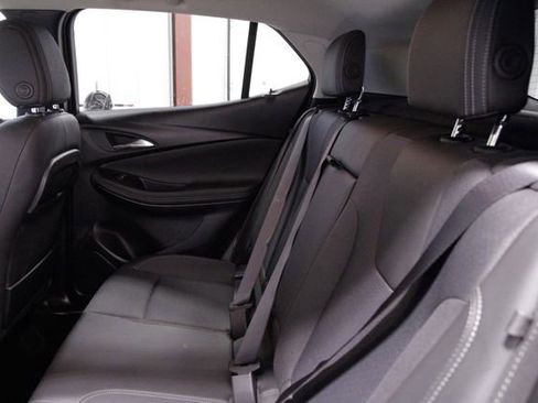 Used 2023 Buick Encore GX Select w/ Safety Package II image 17