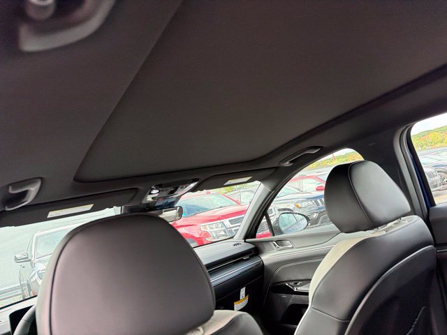 New 2027 Kia K5 GT-Line FWD image 9