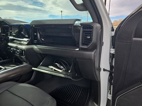 Used 2024 Chevrolet Silverado 2500 LTZ w/ LTZ Convenience Package AWD/4WD image 27