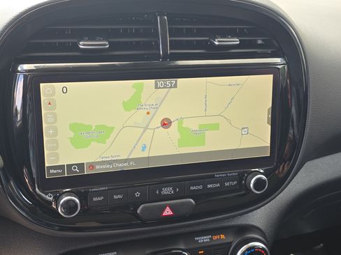 Certified 2023 Kia Soul GT-Line w/ GT-Line Technology Package FWD image 22