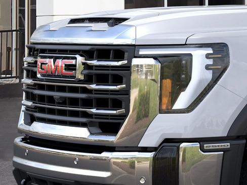 New 2026 GMC Sierra 2500 SLT AWD/4WD image 49