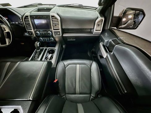 Used 2019 Ford F150 Platinum w/ Equipment Group 701A Luxury AWD/4WD image 11