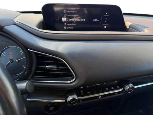 Used 2024 MAZDA CX-30 AWD 2.5 S w/ Premium Package image 12